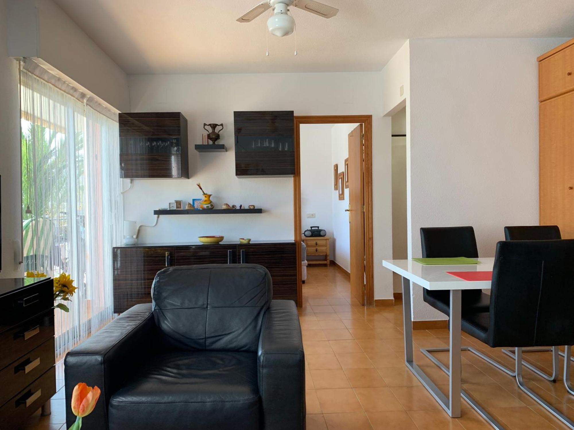 Apartment With Side Seaview 60 Meters From Sea تورّيفيِخا المظهر الخارجي الصورة