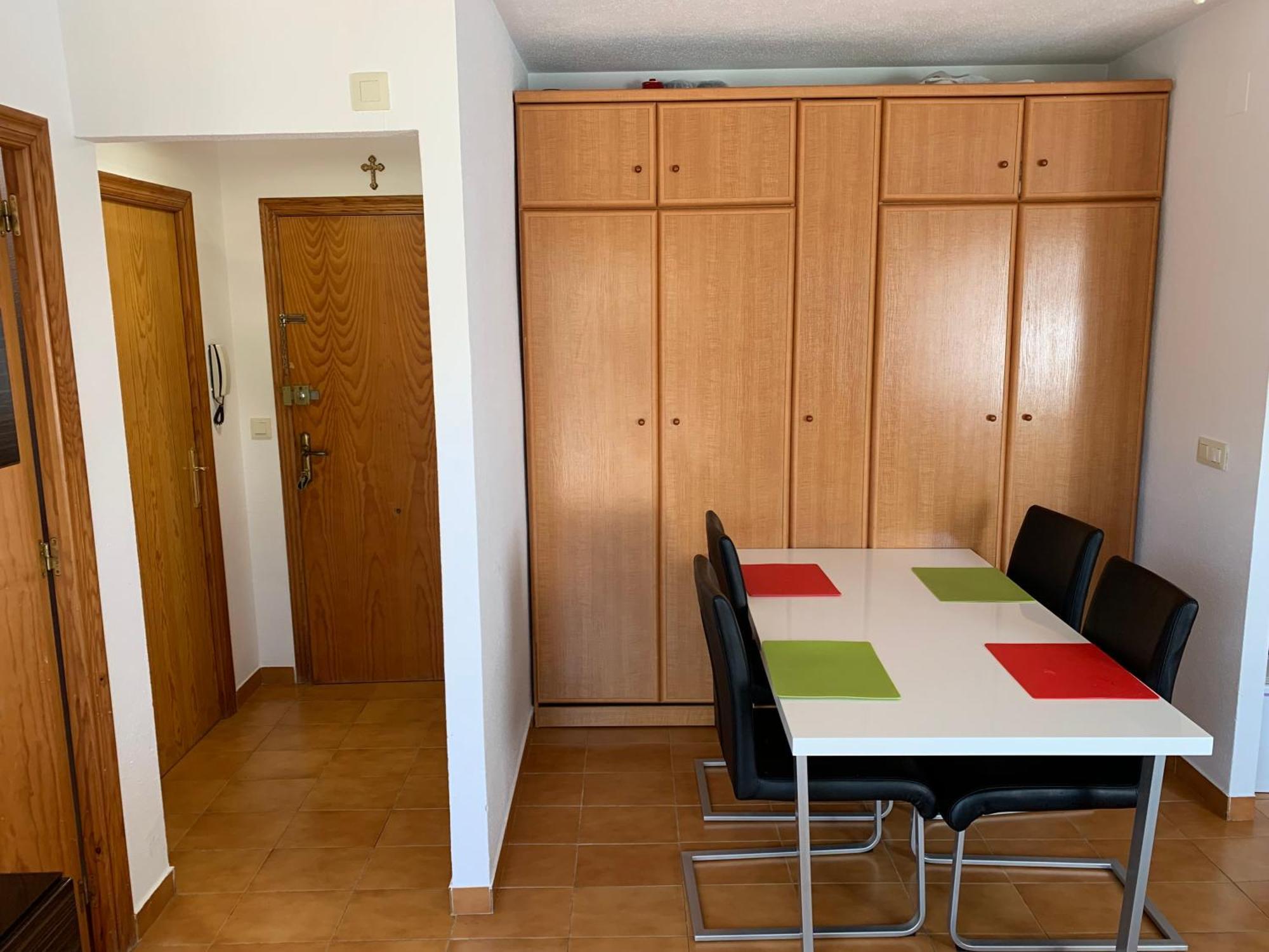 Apartment With Side Seaview 60 Meters From Sea تورّيفيِخا المظهر الخارجي الصورة