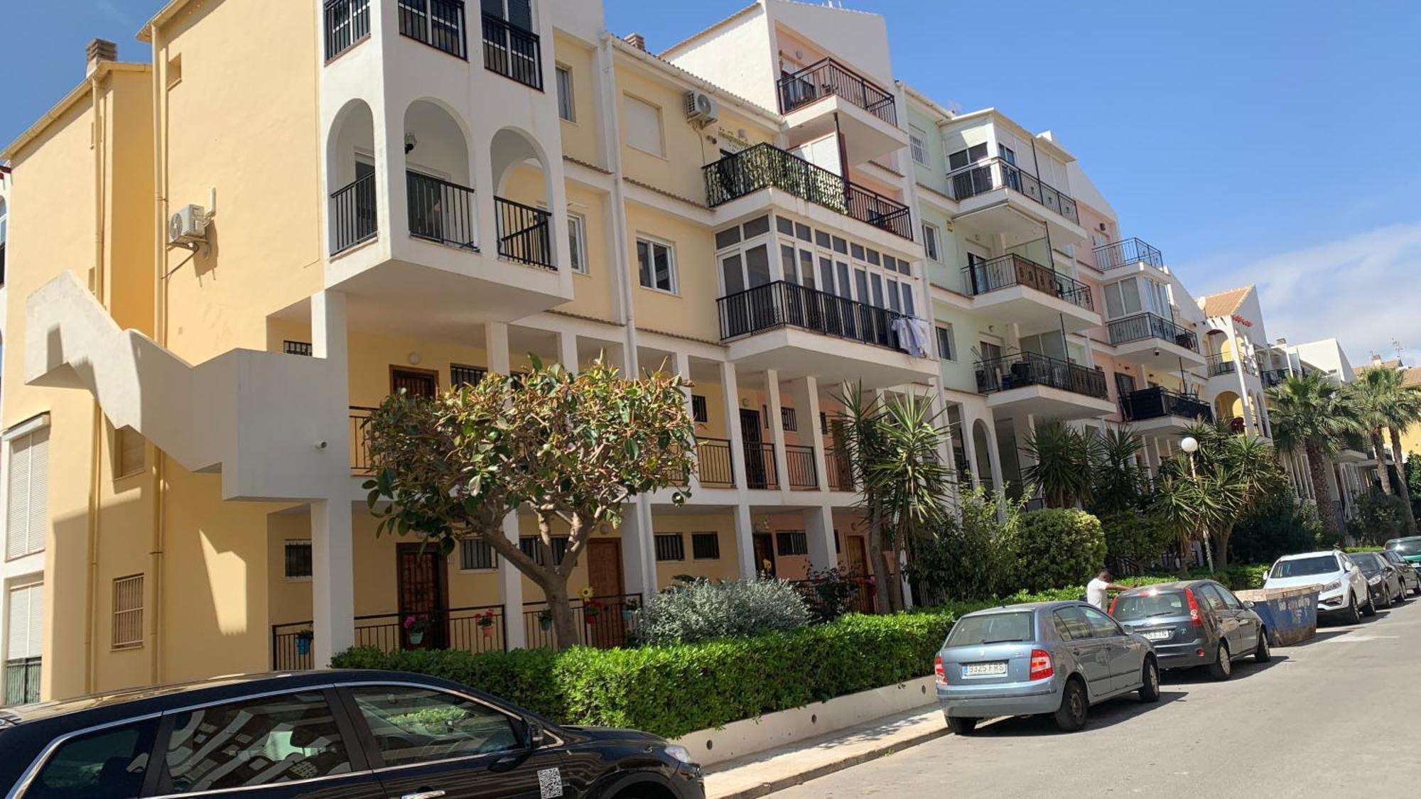Apartment With Side Seaview 60 Meters From Sea تورّيفيِخا المظهر الخارجي الصورة